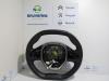 Steering wheel from a Peugeot 3008 II (M4/MC/MJ/MR) 1.2 12V e-THP PureTech 130 2020