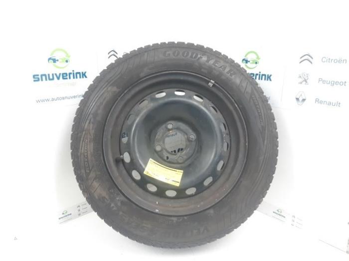Spare wheel from a Renault Twingo II (CN) 1.2 16V 2012