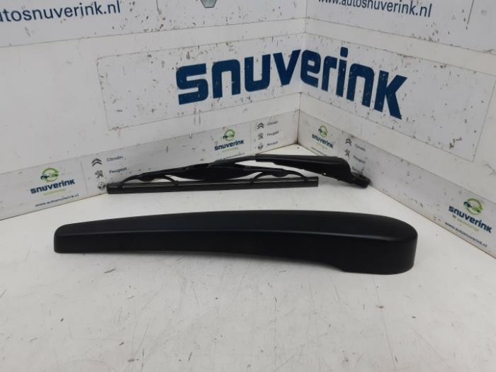 Rear wiper arm Opel Mokka/Mokka X 1.4 Turbo 16V 4x2 - 95915136 OPEL
