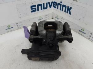Used Rear brake calliper, left Fiat 500X (334) 1.4 Multi Air 16V Price € 75,00 Margin scheme offered by Snuverink Autodemontage