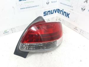 Gebrauchte Rücklicht rechts Peugeot 206 (2A/C/H/J/S) 1.1 XN,XR Preis € 17,00 Margenregelung angeboten von Snuverink Autodemontage