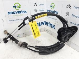 Used Gearbox shift cable Renault Megane III Grandtour (KZ) 1.5 dCi 110 Price € 70,00 Margin scheme offered by Snuverink Autodemontage