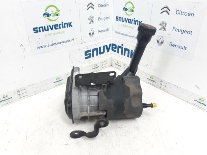 Usagé Pompe de direction Peugeot 308 (4A/C) 1.6 VTI 16V Prix € 39,98 Règlement à la marge proposé par Snuverink Autodemontage