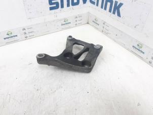 Used Air conditioning bracket Peugeot 207 SW (WE/WU) 1.6 16V Price € 30,00 Margin scheme offered by Snuverink Autodemontage
