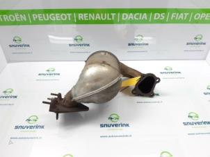 Usados Catalizador Renault Trafic New (FL) 2.0 dCi 16V 90 Precio de solicitud ofrecido por Snuverink Autodemontage