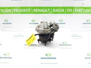 Usagé Turbo Renault Trafic New (FL) 2.0 dCi 16V 90 Prix € 272,25 Prix TTC proposé par Snuverink Autodemontage