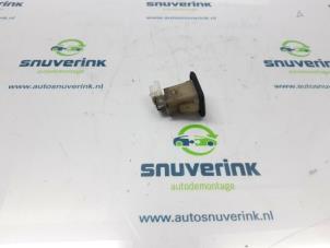 Used Tailgate switch Peugeot 308 SW (L4/L9/LC/LJ/LR) 1.2 12V e-THP PureTech 130 Price € 30,00 Margin scheme offered by Snuverink Autodemontage