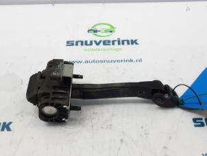 Used Rear door stop 4-door, right Peugeot 508 (8D) 2.0 HDiF 16V Price € 30,00 Margin scheme offered by Snuverink Autodemontage