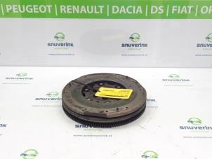 Usagé Volant moteur Renault Laguna III Estate (KT) 2.0 16V Prix € 150,00 Règlement à la marge proposé par Snuverink Autodemontage