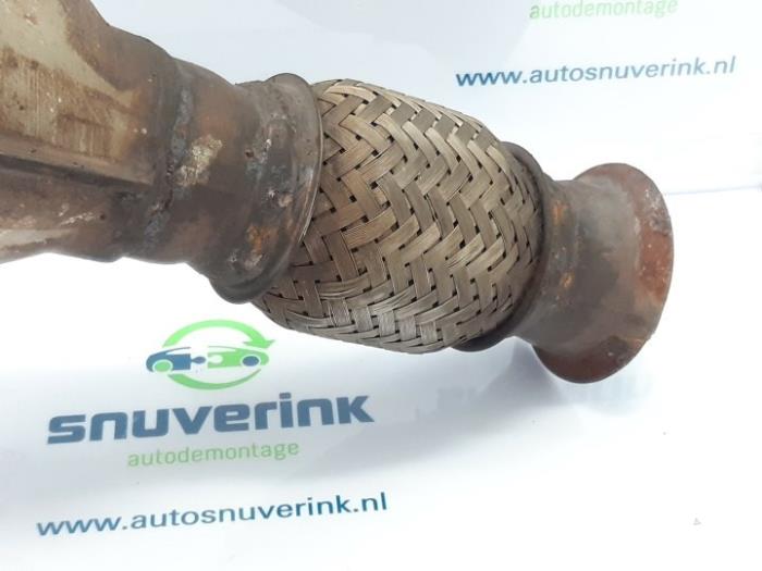 Catalytic converter from a Renault Master III (FD/HD) 2.2 dCi 16V 2003
