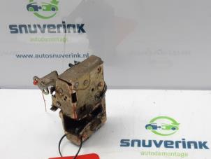 Used Door lock mechanism 2-door, right Citroen Saxo 1.0i X Price € 40,00 Margin scheme offered by Snuverink Autodemontage