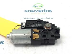Used Sunroof motor Renault Scénic II (JM) 1.6 16V Price € 100,00 Margin scheme offered by Snuverink Autodemontage