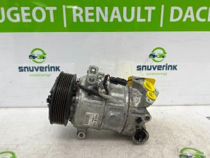 Usados Bomba de aire acondicionado Renault Megane IV Estate (RFBK) 1.3 TCE 115 16V Precio € 275,00 Norma de margen ofrecido por Snuverink Autodemontage