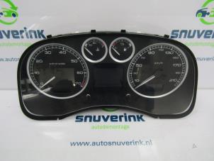 Used Instrument panel Peugeot 307 SW (3H) 2.0 16V Price € 75,00 Margin scheme offered by Snuverink Autodemontage