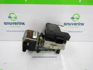 Gebrauchte Pumpfederung (Hydr.) Citroen C5 I Break (DE) 2.0 16V Preis € 190,00 Margenregelung angeboten von Snuverink Autodemontage