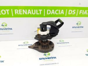 Usagé Mécanique de levage roue de secours Renault Clio III (BR/CR) 1.2 16V 75 Prix € 45,00 Règlement à la marge proposé par Snuverink Autodemontage