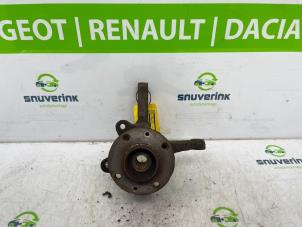 Używane Sworzen lewy przód Renault Twingo (C06) 1.2 Cena € 30,00 Procedura marży oferowane przez Snuverink Autodemontage