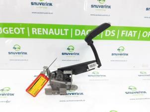 Used Parking brake lever Citroen C4 Berline (NC) 1.6 Hdi Price € 60,00 Margin scheme offered by Snuverink Autodemontage