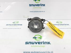 Używane Swiatlo przeciwmgielne prawy przód Renault Twingo II (CN) 1.2 16V Cena € 30,00 Procedura marży oferowane przez Snuverink Autodemontage