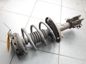 Used Front shock absorber rod, right Renault Megane III Berline (BZ) 1.5 dCi 110 Price € 25,00 Margin scheme offered by Snuverink Autodemontage