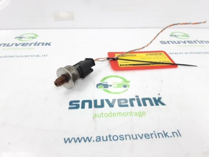 Begagnade Bränsletryckssensor Citroen DS3 (SA) 1.6 e-HDi Pris € 42,00 Marginaltabell erbjuds av Snuverink Autodemontage