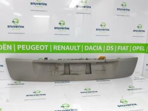Used Decorative strip tailgate Renault Scénic II (JM) 1.5 dCi 105 Price € 40,00 Margin scheme offered by Snuverink Autodemontage