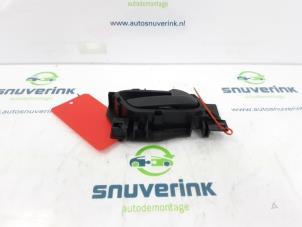 Gebrauchte Handgriff Citroen Berlingo 1.6 Hdi 75 Preis € 12,10 Mit Mehrwertsteuer angeboten von Snuverink Autodemontage