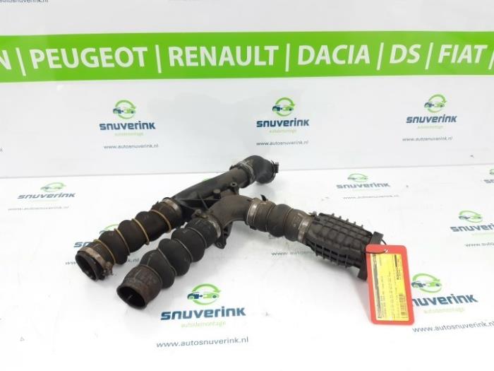 Gebrauchte Intercooler Schlauch Citroen Berlingo 1.6 Hdi 75 Preis € 37,01 Mit Mehrwertsteuer angeboten von Snuverink Autodemontage
