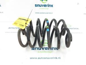 Used Rear coil spring Renault Clio IV (5R) 0.9 Energy TCE 90 12V Price € 35,00 Margin scheme offered by Snuverink Autodemontage