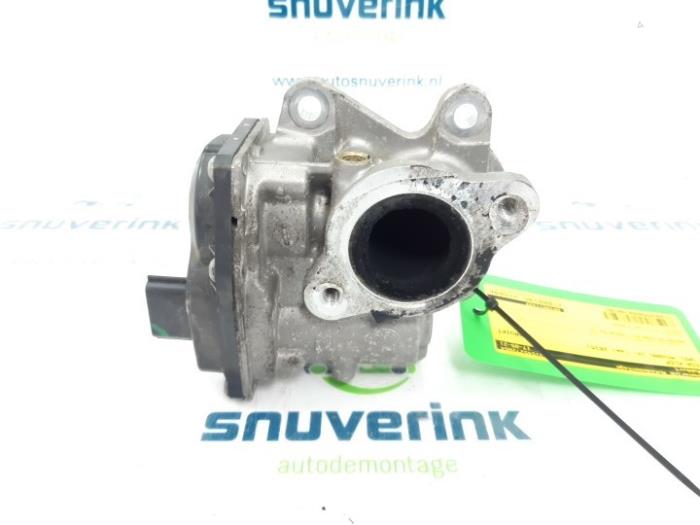 EGR valve from a Opel Movano 2.3 CDTi Biturbo 16V FWD 2015