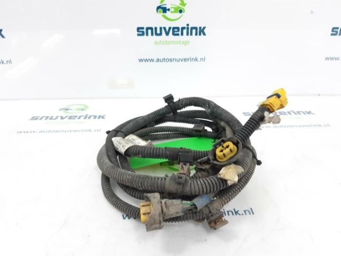 Wiring harness from a Opel Movano 2.3 CDTi Biturbo 16V FWD 2015