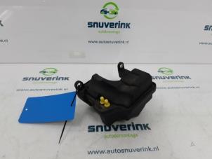 Used Vacuum relay Peugeot 308 SW (4E/H) 1.6 16V THP 150 Price € 30,00 Margin scheme offered by Snuverink Autodemontage