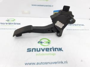 Usados Sensor de posición válvula de aceleración Peugeot 107 1.0 12V Precio de solicitud ofrecido por Snuverink Autodemontage