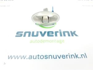 Used Indicator, left Peugeot 107 1.0 12V Price € 5,00 Margin scheme offered by Snuverink Autodemontage