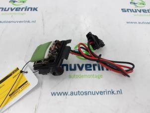 Used Heater resistor Nissan Primastar 2.0 dCi 90 Price € 35,00 Margin scheme offered by Snuverink Autodemontage