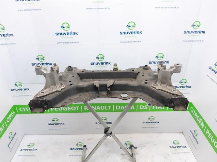 Usados Subchasis Renault Megane IV Estate (RFBK) 1.2 Energy TCE 130 Precio € 102,85 IVA incluido ofrecido por Snuverink Autodemontage