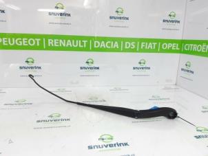 Used Wiper mechanism Peugeot Expert (G9) 1.6 HDi 90 Price € 20,57 Inclusive VAT offered by Snuverink Autodemontage