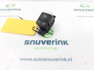 Used Parking brake switch Renault Megane IV (RFBB) 1.5 Energy dCi 110 Price € 40,00 Margin scheme offered by Snuverink Autodemontage