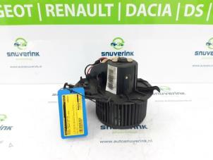 Usagé Ventilateur chauffage Peugeot Expert (G9) 2.0 HDi 120 Prix € 55,66 Prix TTC proposé par Snuverink Autodemontage