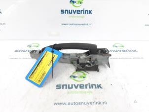 Used Rear door handle 4-door, right Peugeot Expert (G9) 2.0 HDi 120 Price € 30,25 Inclusive VAT offered by Snuverink Autodemontage