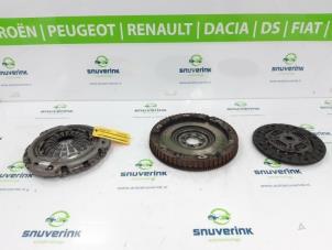 Gebrauchte Kupplungsdruckplatte Renault Captur (2R) 1.5 Energy dCi 90 FAP Preis € 125,00 Margenregelung angeboten von Snuverink Autodemontage