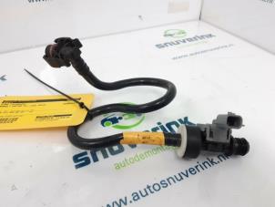 Used Hose (miscellaneous) Renault Captur (2R) 1.5 Energy dCi 90 FAP Price € 30,00 Margin scheme offered by Snuverink Autodemontage
