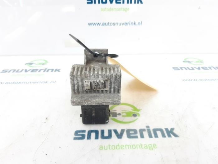 Usagé Ordinateur divers Renault Kangoo Express (FW) 1.5 dCi 75 FAP Prix € 24,20 Prix TTC proposé par Snuverink Autodemontage