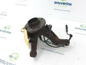 Used Knuckle, front left Renault Clio III (BR/CR) 1.4 16V Price € 30,00 Margin scheme offered by Snuverink Autodemontage
