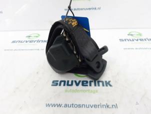 Usagé Ceinture arrière gauche Peugeot Boxer (230P) 2.8 Hdi Combi Prix € 48,40 Prix TTC proposé par Snuverink Autodemontage