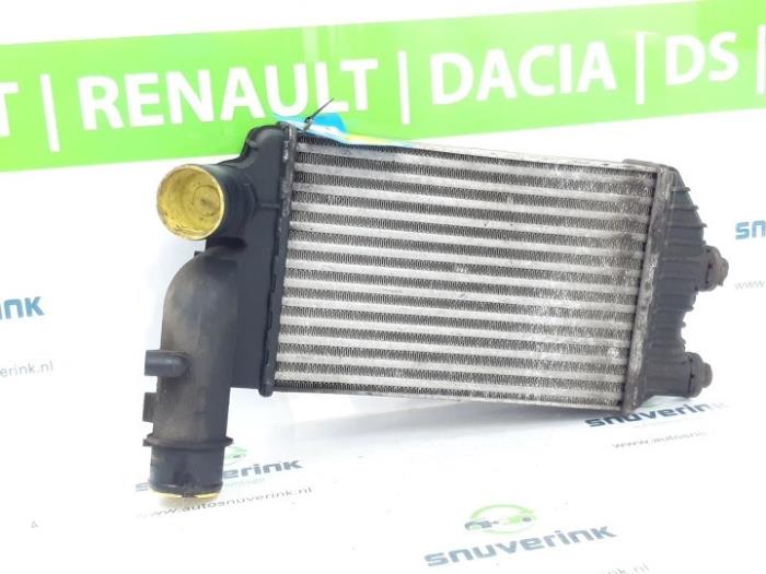 Usagé Intercooler Peugeot Boxer (230P) 2.8 Hdi Combi Prix € 35,97 Prix TTC proposé par Snuverink Autodemontage