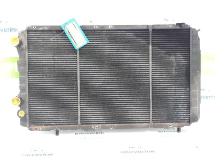 Used Radiator Peugeot Boxer (230P) 2.8 Hdi Combi Price € 12,50 Inclusive VAT offered by Snuverink Autodemontage