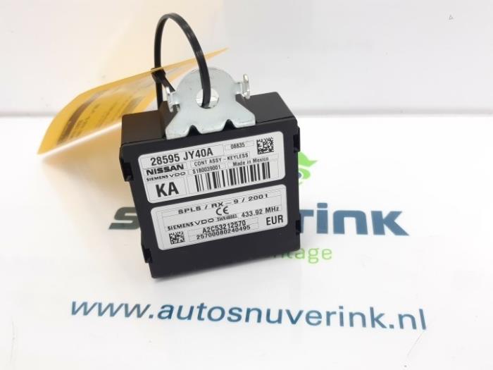 Used Computer, miscellaneous Renault Koleos I 2.5 16V 4x4 Price € 45,00 Margin scheme offered by Snuverink Autodemontage