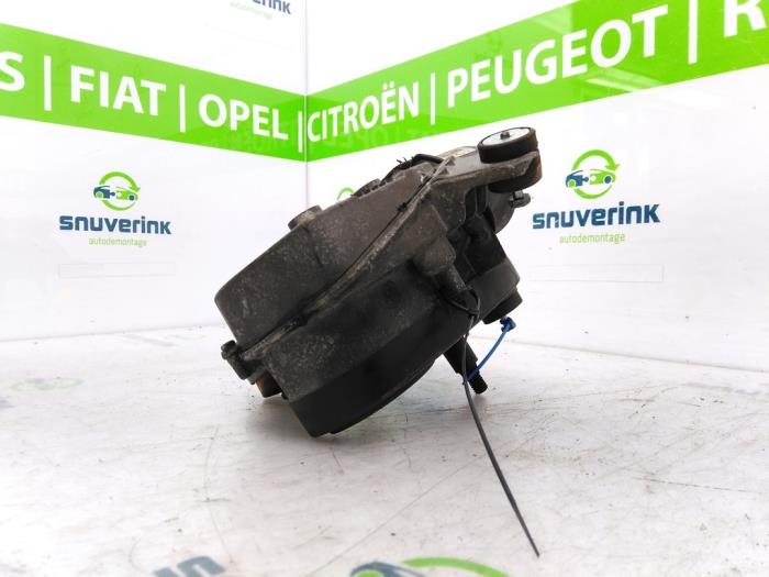 Scheibenwischermotor+Mechanik van een Peugeot RCZ (4J) 1.6 16V THP 2012