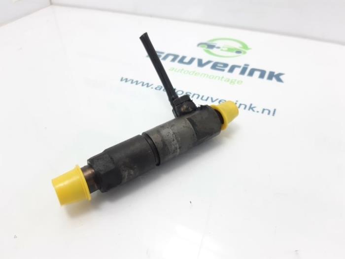Usagé Injecteurs Fiat Ducato Prix € 42,33 Prix TTC proposé par Snuverink Autodemontage